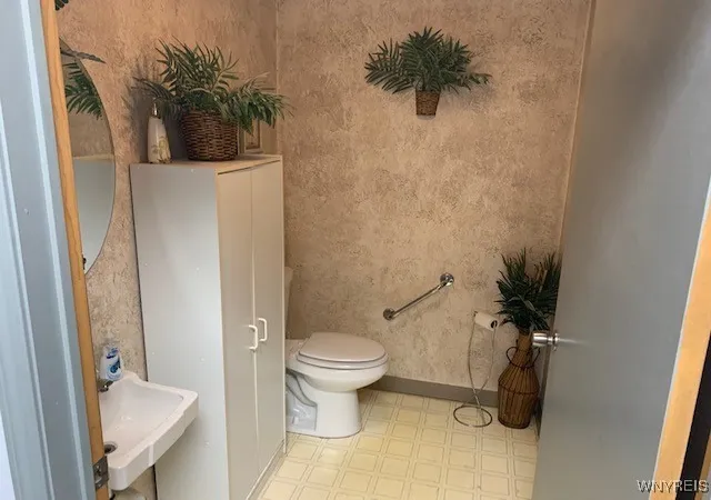 45th image of 639 17th St, Niagara Falls, NY 14301 | MLS# B1658162