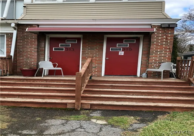 Photo 4 of Sale Pending at 313-315 Robinson St #313, Syracuse, NY 13203 | MLS# S1659247 | Listing updated on 2026-07-27