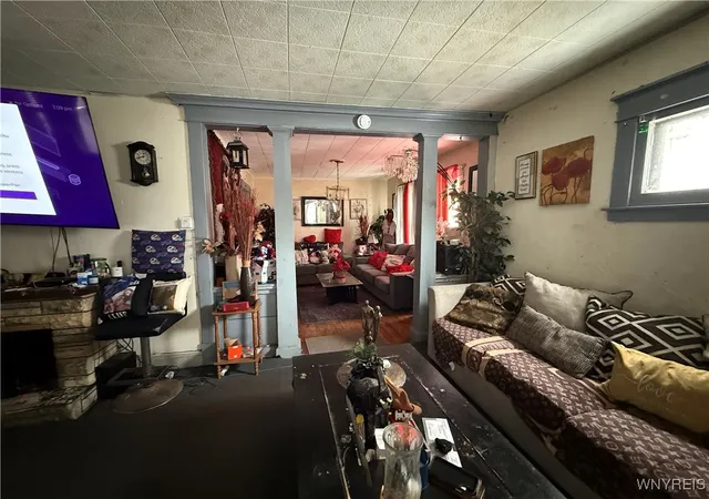 4th image of 97 Eller Ave, Buffalo, NY 14211 | MLS# B1658353