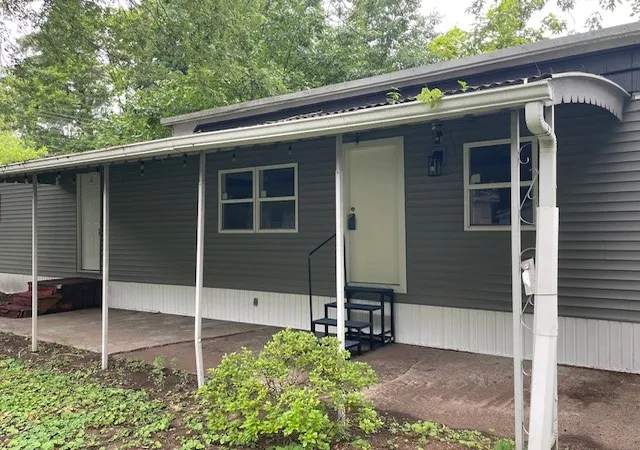 Photo 3 of Manufactured home for sale at 23 Patio Dr, Rochester, NY 14625 | MLS# R1659508 | Listing updated on 2026-07-28