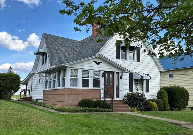 Homes for sale in Kane Boro, PA | 20 N Tionesta Ave, Kane Boro, PA 16735 | MLS# R1659566