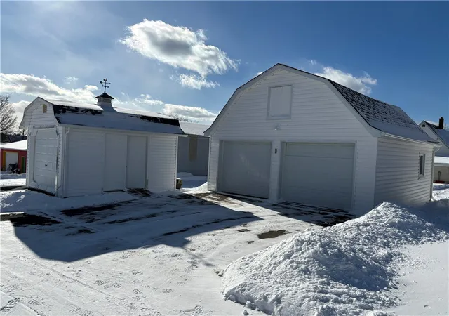 Homes for sale in Kane Boro, PA | 20 N Tionesta Ave, Kane Boro, PA 16735 | MLS# R1659566