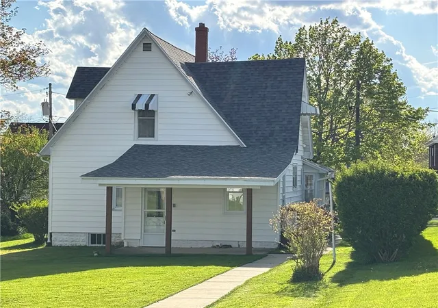 Homes for sale in Kane Boro, PA | 20 N Tionesta Ave, Kane Boro, PA 16735 | MLS# R1659566
