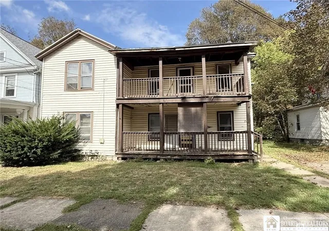 1st image of 28 W 9th St, Jamestown, NY 14701 | MLS# R1657405
