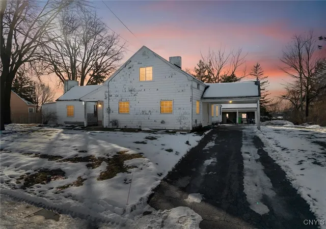 38th image of 1001 Cold Springs Rd, Liverpool, NY 13088 | MLS# S1658809