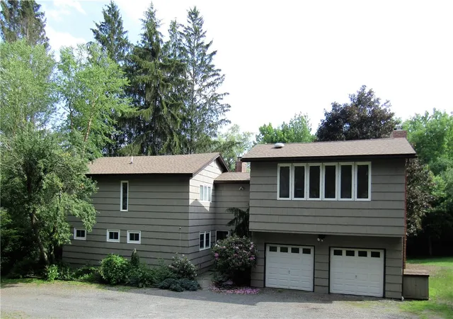 Photo 2 of Single family home for sale at 1888 County Hwy 8, Denver, NY 12421 | MLS# R1659876 | Listing updated on 2026-07-27