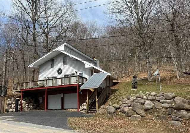 2nd image of 153 Cliff Road, Old Forge, NY 13420 | MLS# S1659461