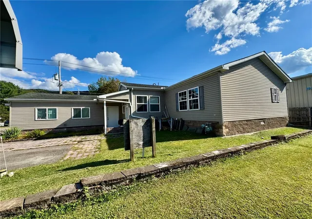 4th image of 1 Main St, Deposit, NY 13754 | MLS# R1659168