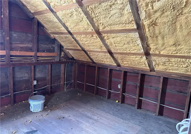 2nd image of 76 Broad St, Morris, NY 13808