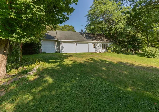Homes for sale in Sterling, NY | 14452 Stafford St, Sterling, NY 13156 | MLS# S1660508