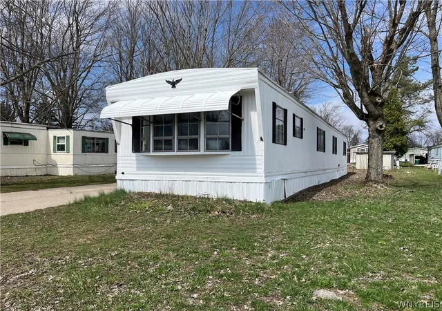 Homes for sale in Newstead, NY | 35 Holly St, Newstead, NY 14001 | MLS# B1660646