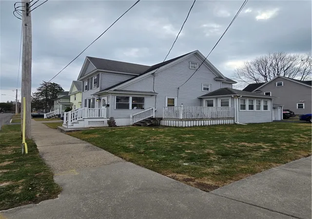 Homes for sale in Auburn, NY | 50 Aspen St, Auburn, NY 13021 | MLS# R1660608
