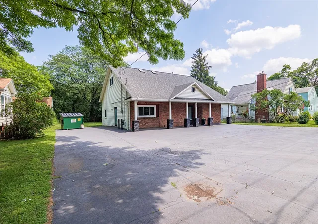34th image of 70 Cooper Rd, Rochester, NY 14617 | MLS# R1660791