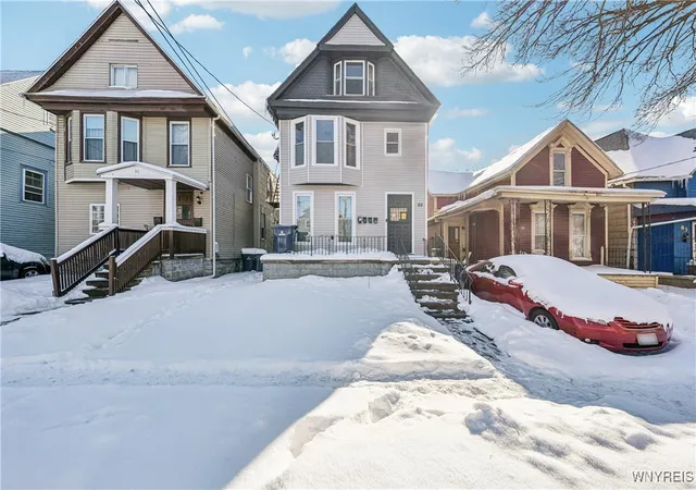 Homes for sale in Buffalo, NY | 89 Albany St, Buffalo, NY 14213 | MLS# B1660712