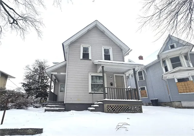 Homes for sale in Rochester, NY | 321 Ravine Ave, Rochester, NY 14613 | MLS# R1661214