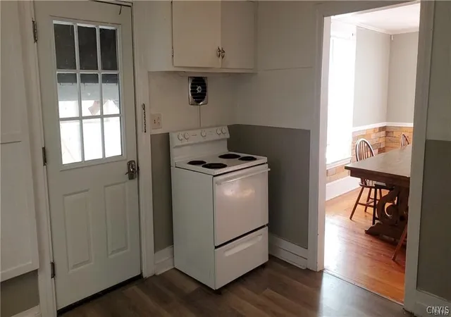 Photo 5 of Single family home for sale at 52 Maple Ave, Cortland, NY 13045 | MLS# S1661343 | Listing updated on 2026-06-22