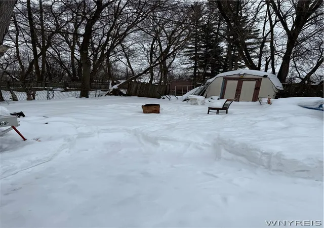 Photo 3 of Sale Pending at 2975 Mckoon Ave, Niagara Falls, NY 14305 | MLS# B1661378 | Listing updated on 2026-02-26