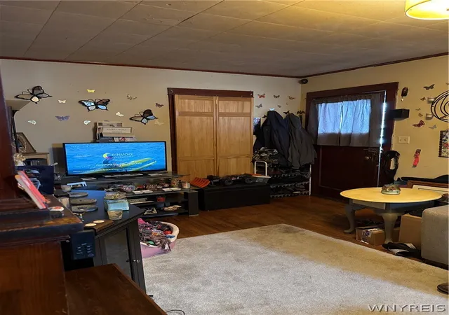 Listing Photo 5 - Condo for sale in building located at 2975 Mckoon Ave, Niagara Falls, NY 14305