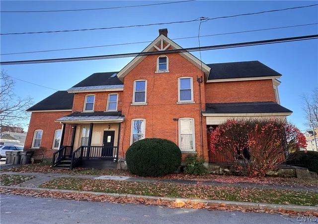 Homes for sale in Rome, NY | 208 N Madison St, Rome, NY 13440 | MLS# S1661040