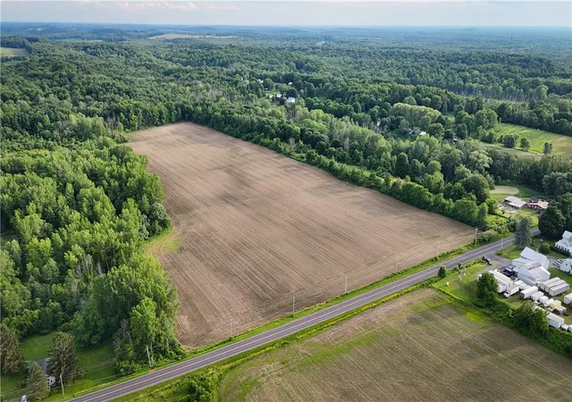Homes for sale in Wolcott, NY | 13108 Ridge Rd, Wolcott, NY 14590 | MLS# R1661527