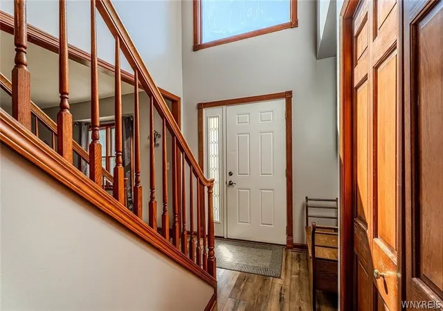 2nd image of 980 E Robinson St, North Tonawanda, NY 14120 | MLS# B1661238