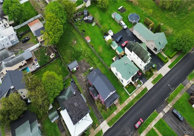 24th image of 17 Orchard St, German Flatts, NY 13407 | MLS# S1661613