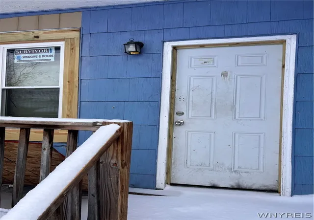 Photo 5 of Sale Pending at 120 Gatchell St, Buffalo, NY 14212 | MLS# B1661815 | Listing updated on 2026-08-04