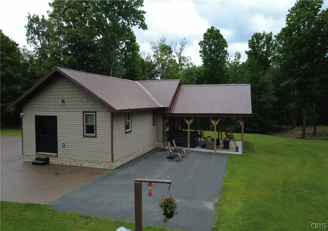 Homes for sale in Greig, NY | 5117 Pleasant Valley Rd N, Greig, NY 13345 | MLS# S1662065