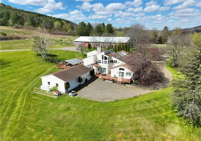 Photo 2 of Mansion for sale at 357 County Hwy 9, Oneonta, NY 13820 | MLS# R1661904 | Listing updated on 2026-05-11