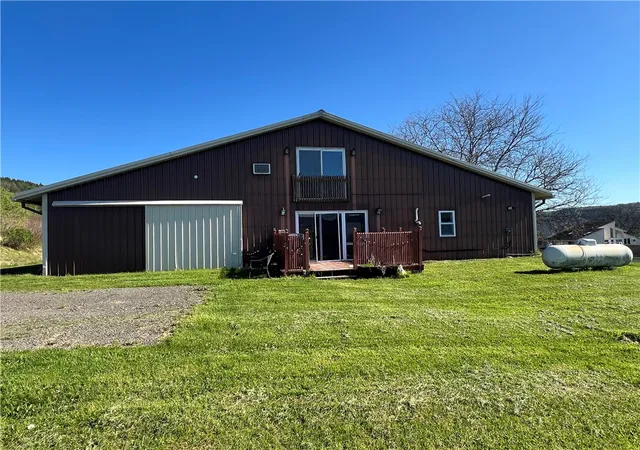 Photo 4 of Single family home for sale at 357 County Hwy 9, Oneonta, NY 13820 | MLS# R1661904 | Listing updated on 2026-05-11