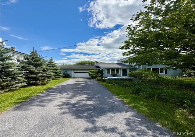Homes for sale in Hamilton, NY | 1230 Earlville Rd, Hamilton, NY 13332 | MLS# S1661160