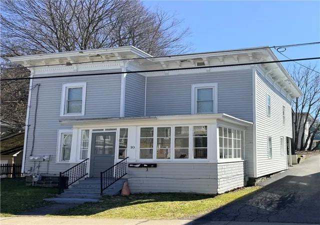 1st image of 10 Reynolds Ave, Oneonta, NY 13820 | MLS# R1662162
