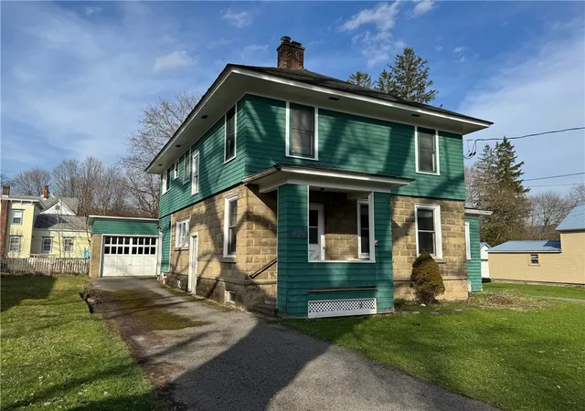 5th image of 20 Taylor St, Oxford, NY 13830 | MLS# R1662321