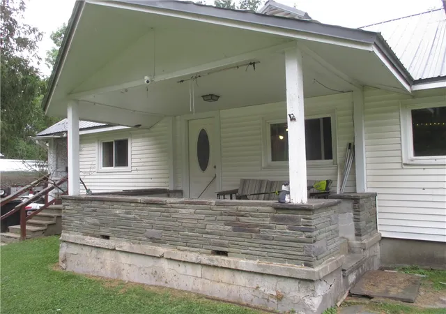 3rd image of 2975 State Hwy 23, Laurens, NY 13861 | MLS# R1662651