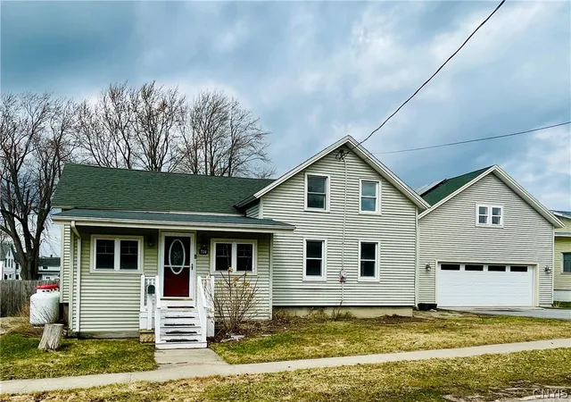 Homes for sale in Clayton, NY | 714 Union St, Clayton, NY 13624 | MLS# S1662007