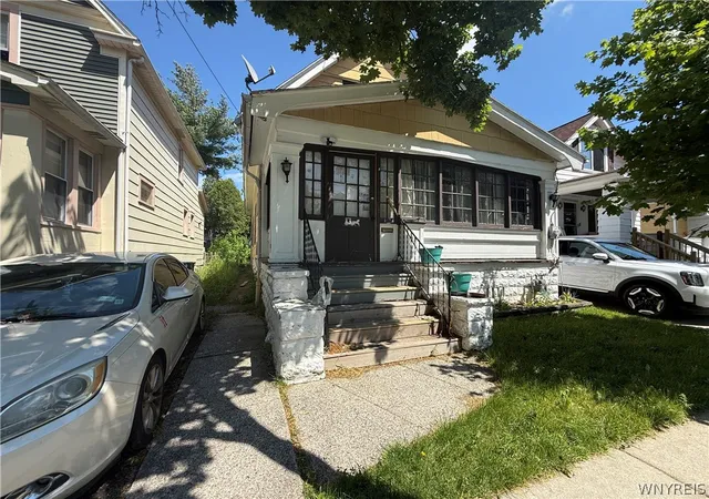 2nd image of 53 Domedion Ave, Buffalo, NY 14211 | MLS# B1658354