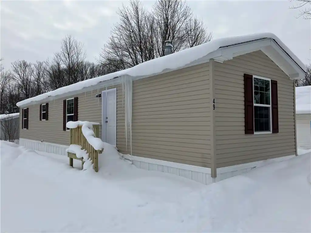 Manufactured home for sale at 49 Lisa Ter, Central Square, NY 13036 | MLS# R1662826