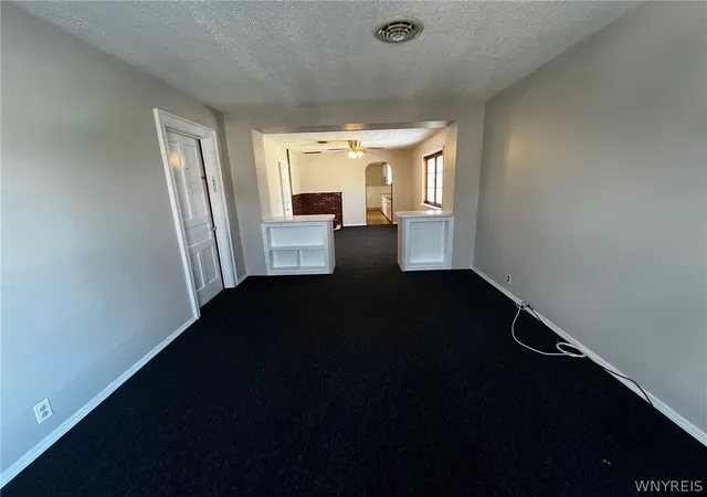 4th image of 400 Willett St, Buffalo, NY 14206 | MLS# B1662505