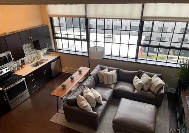 Homes for sale in Buffalo, NY | 2915 Main St #404, Buffalo, NY 14214 | MLS# B1662911