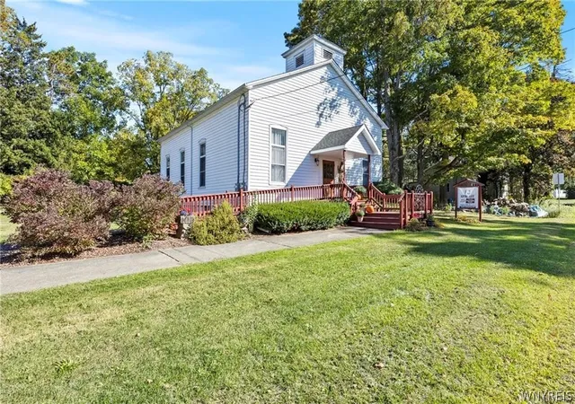 Photo 3 of Sale Pending at 5445 E Creek Rd, South Wales, NY 14139 | MLS# B1663156 | Listing updated on 2026-06-30