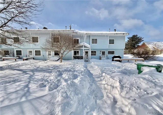Homes for sale in Ellicottville, NY | 17 Evergreen Dr, Ellicottville, NY 14731 | MLS# B1661497