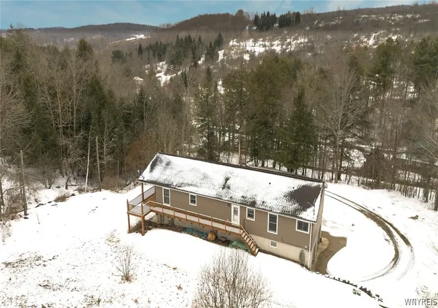 Homes for sale in Wellsville, NY | 3972 Duffy Hollow Rd, Wellsville, NY 14895 | MLS# B1661916