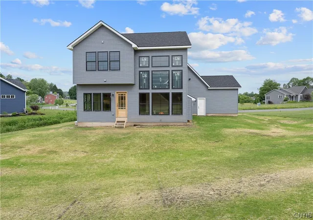 Photo 30 of Single family home for sale at 1951 N Ridge Dr, Chittenango, NY 13037 | MLS# S1663438 | Listing updated on 2026-02-24