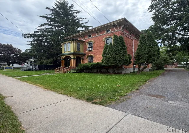 Homes for sale in Auburn, NY | 76 E Genesee St, Auburn, NY 13021 | MLS# S1655970