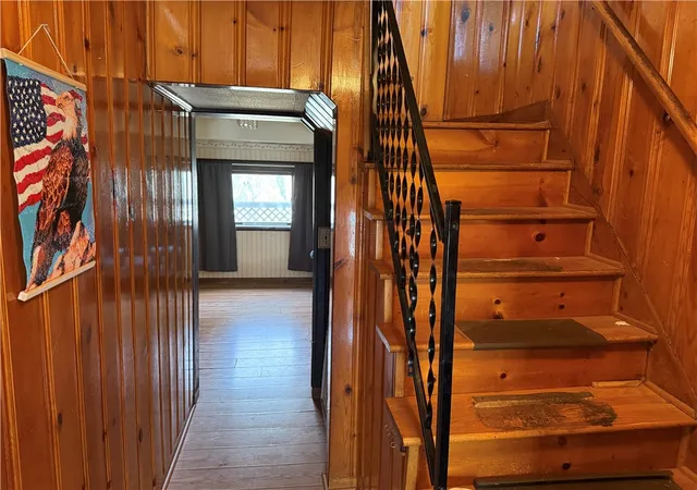 Photo 4 of Sale Pending at 5 Genesee St E, Perry, NY 14530 | MLS# R1663791 | Listing updated on 2026-07-13