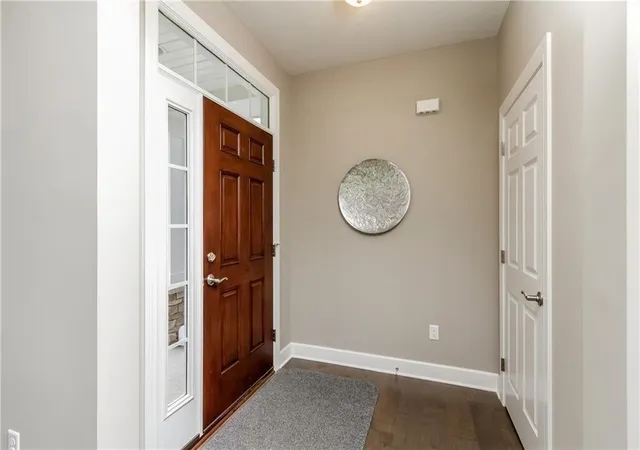 4th image of 1402 Creeks Edge Dr, Webster, NY 14580 | MLS# R1664003