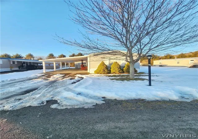 Homes for sale in Great Valley, NY | 123 Green Valley Estates, Great Valley, NY 14741 | MLS# B1663968