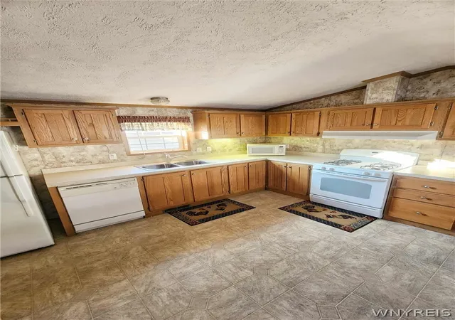 Homes for sale in Great Valley, NY | 123 Green Valley Estates, Great Valley, NY 14741 | MLS# B1663968
