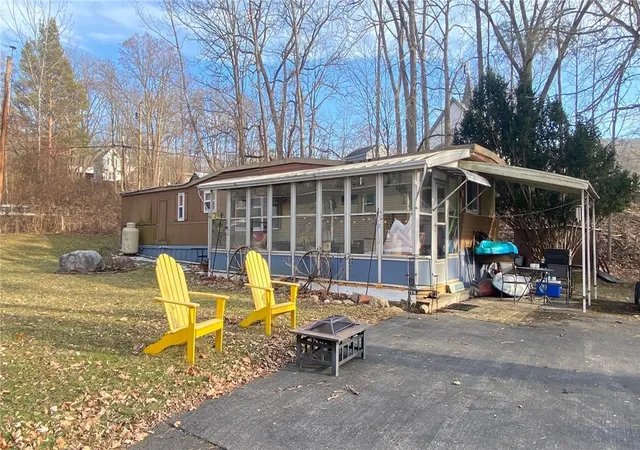 Homes for sale in Middlesex, NY | 52 Vine Valley Park, Middlesex, NY 14507 | MLS# R1664430
