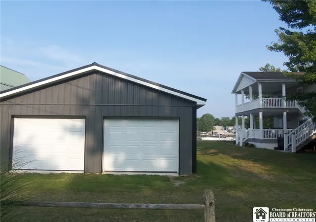 4th image of 2729 Willow Ave, Ellicott, NY 14701 | MLS# R1664529